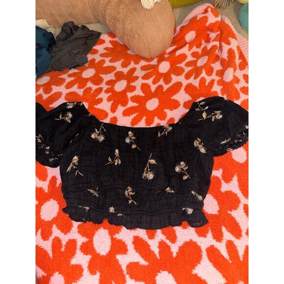 Cropped floral top - Picture 1 of 3